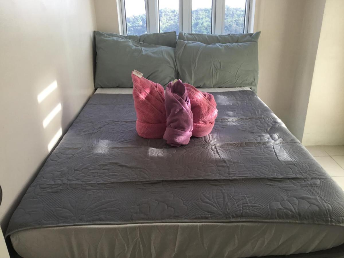 Condo With Free Swimming Pool & Viewing Deck Tagaytay City Kültér fotó