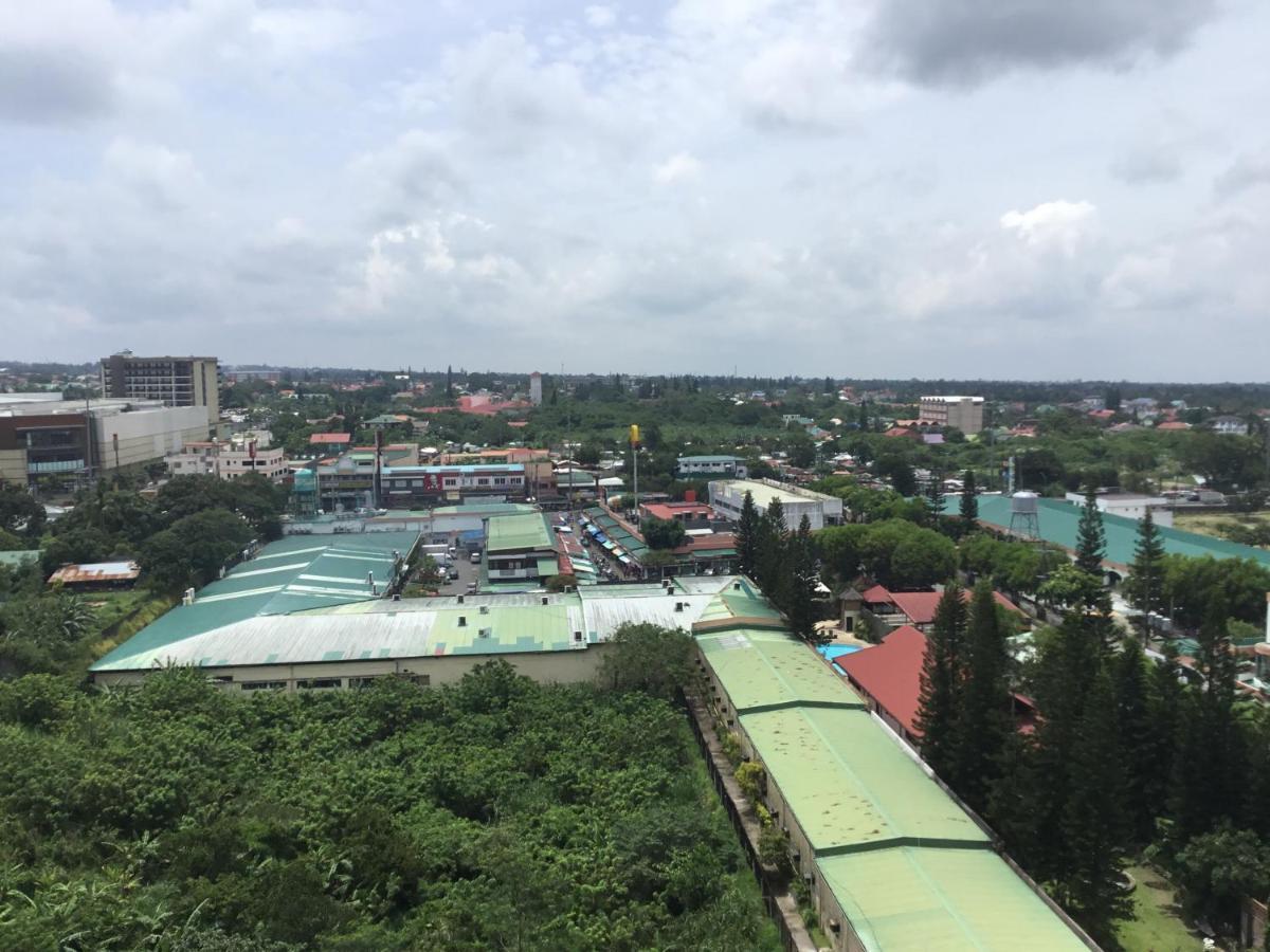 Condo With Free Swimming Pool & Viewing Deck Tagaytay City Kültér fotó